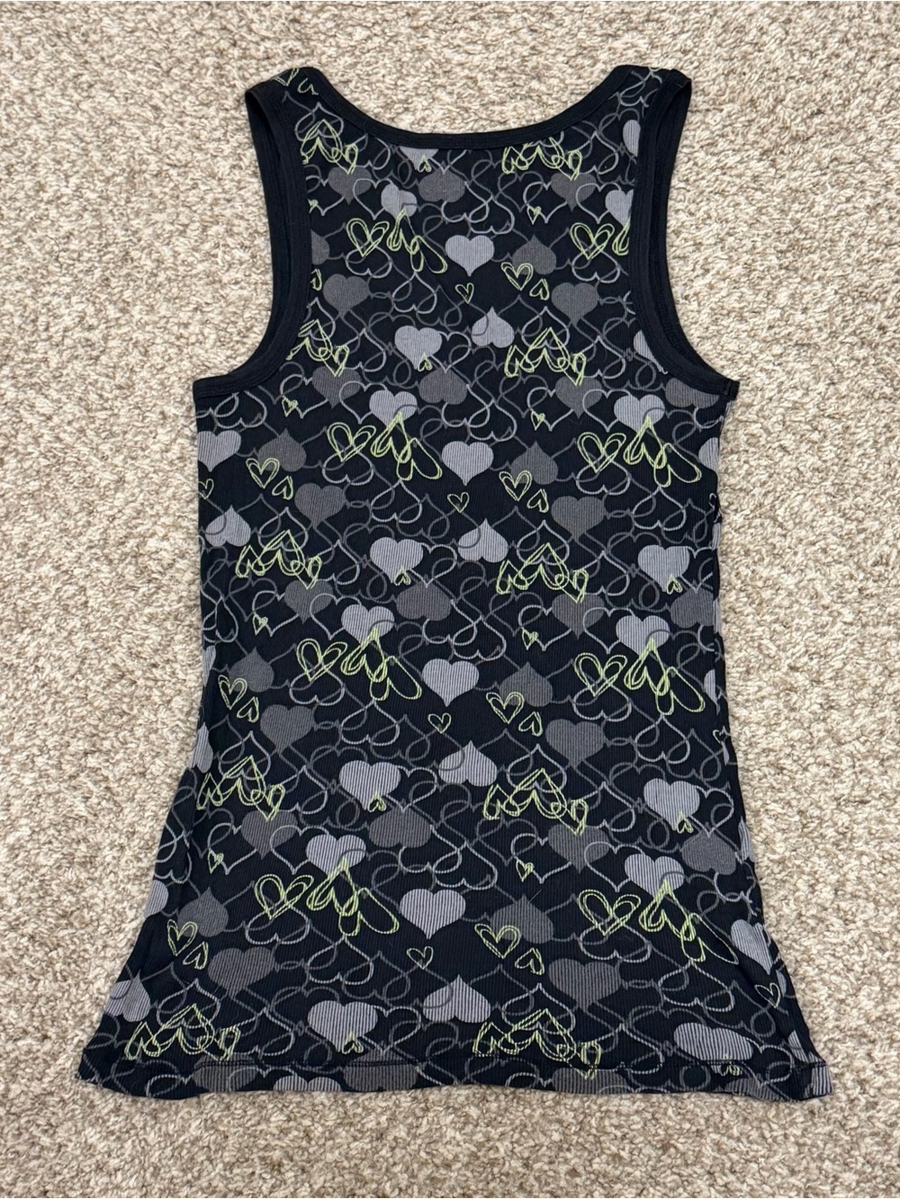 Y2K mcbling emo scene punk rockstar green and black heart tank top - Picture 4 of 5